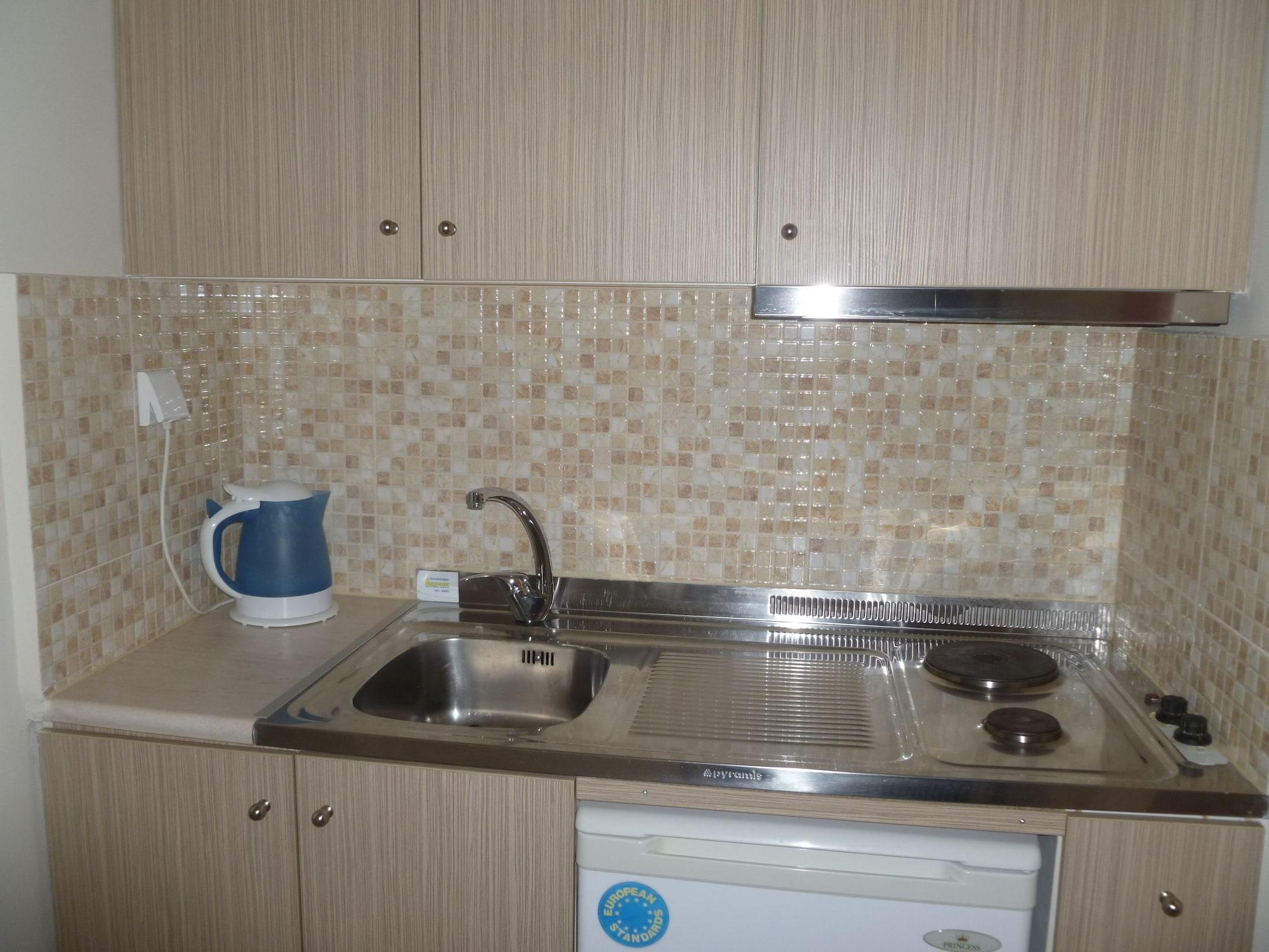 Costas & Chrysoula Aparthotel ปลาเกียส ภายนอก รูปภาพ