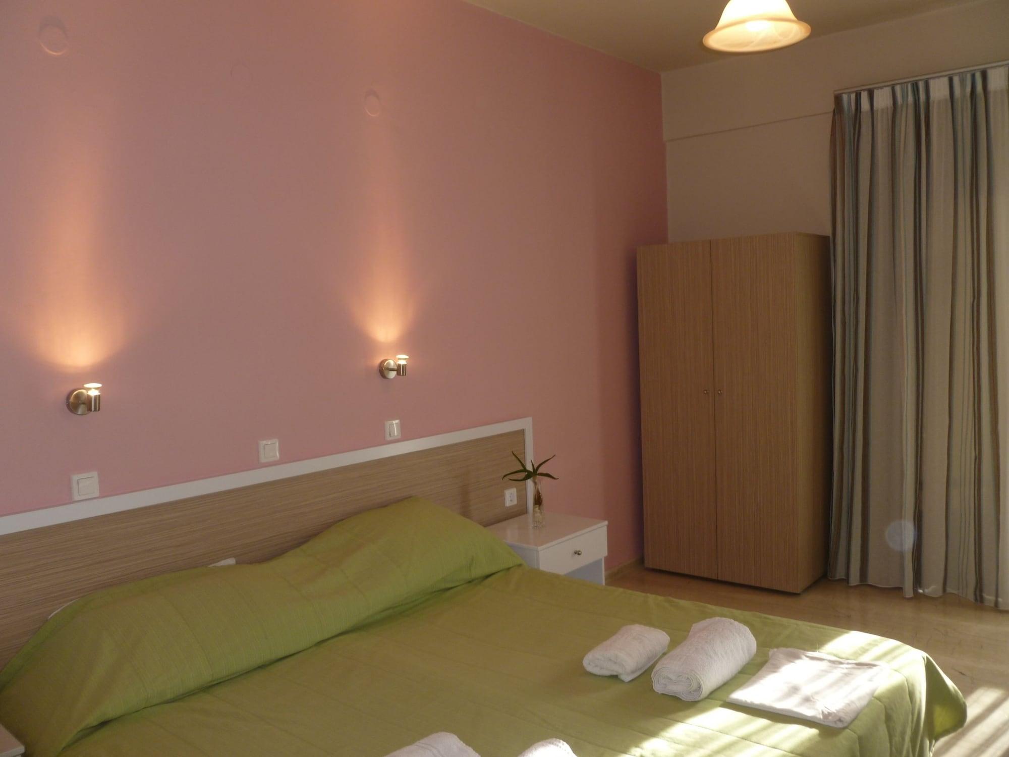 Costas & Chrysoula Aparthotel ปลาเกียส ภายนอก รูปภาพ