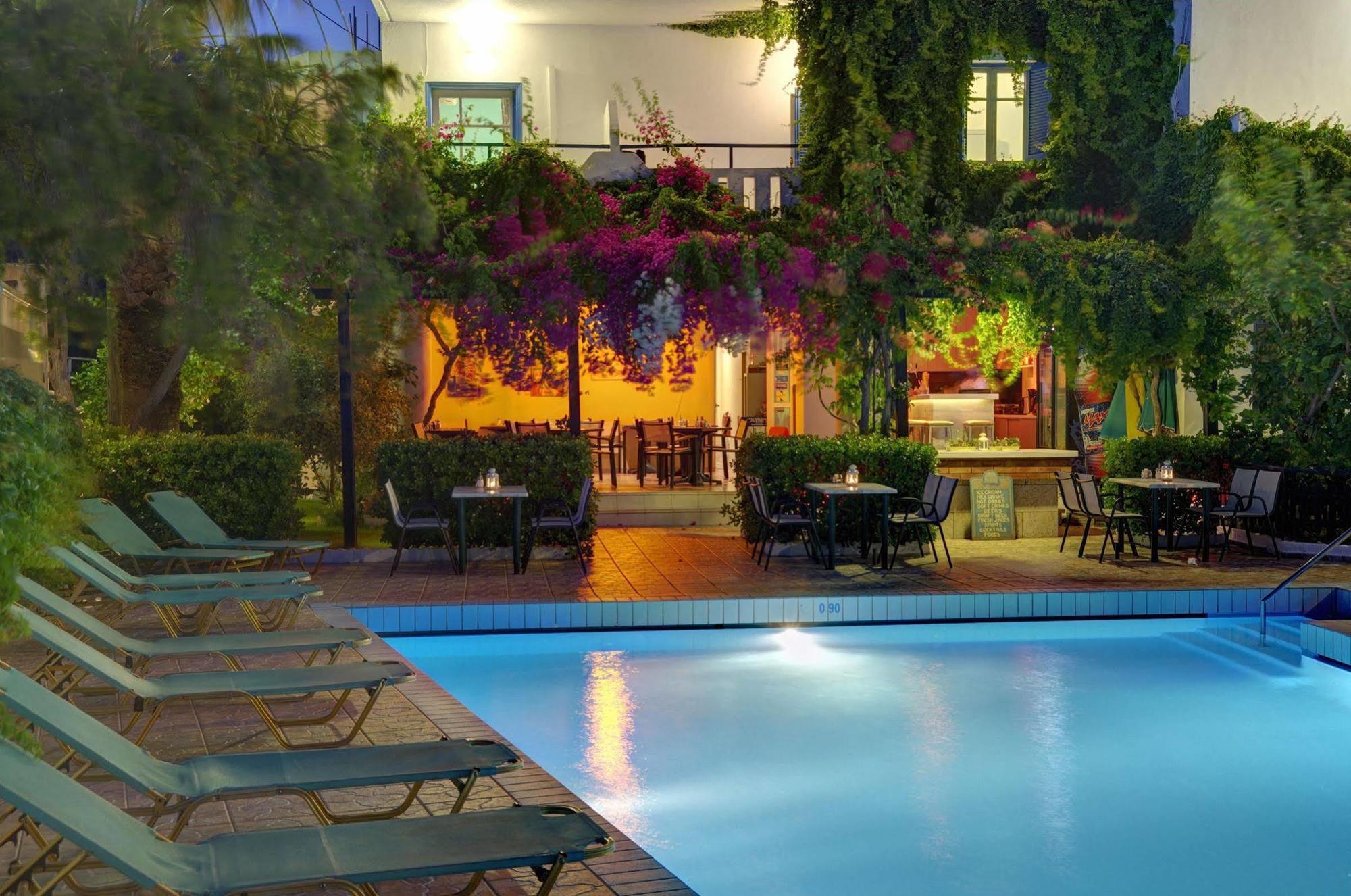 Costas & Chrysoula Aparthotel ปลาเกียส ภายนอก รูปภาพ