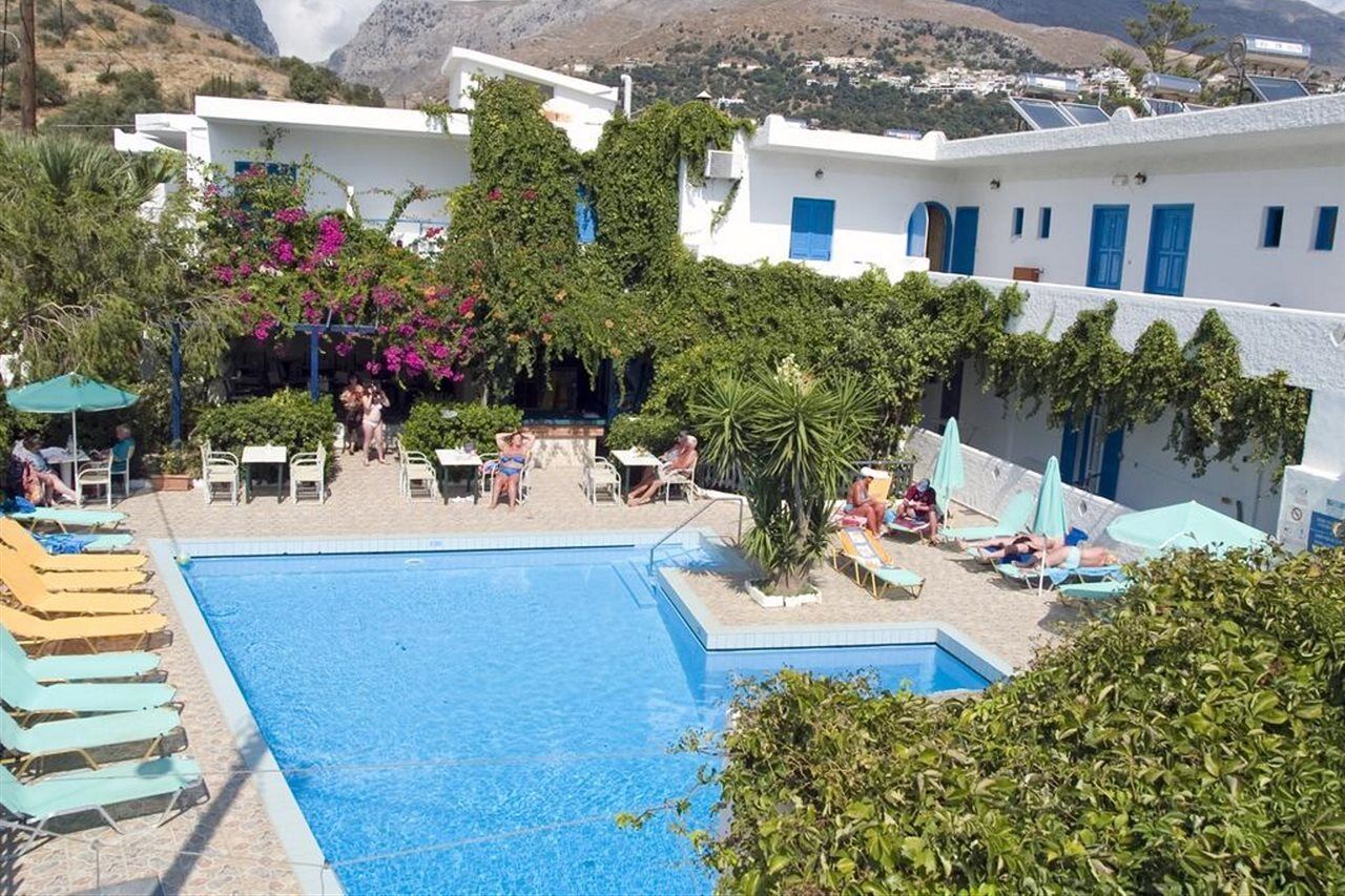 Costas & Chrysoula Aparthotel ปลาเกียส ภายนอก รูปภาพ